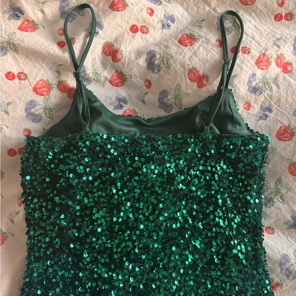 Lucy in the Sky Green Sequin Sheath Mini Dress - Picture 2 of 2
